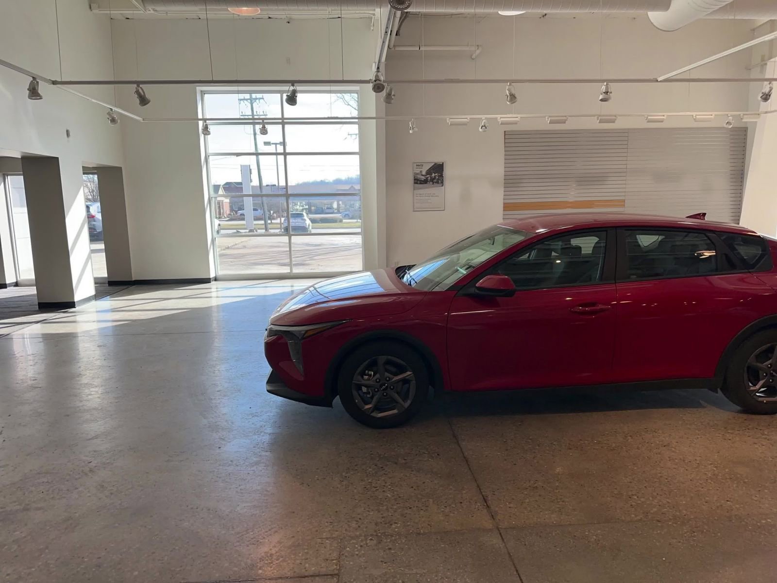 Used 2025 Kia K4 LXS image 16