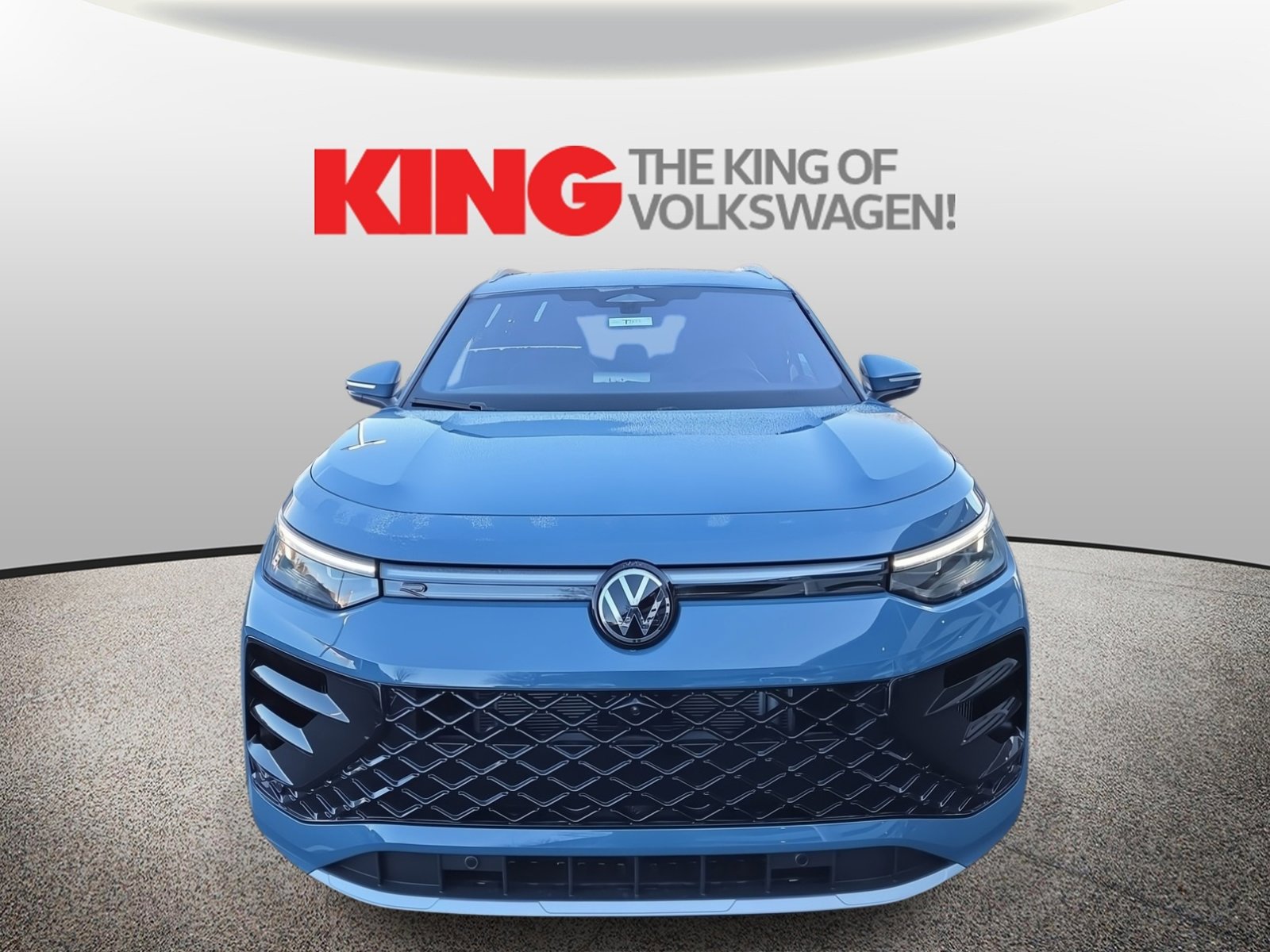 New 2026 Volkswagen Tiguan SEL R-Line image 9