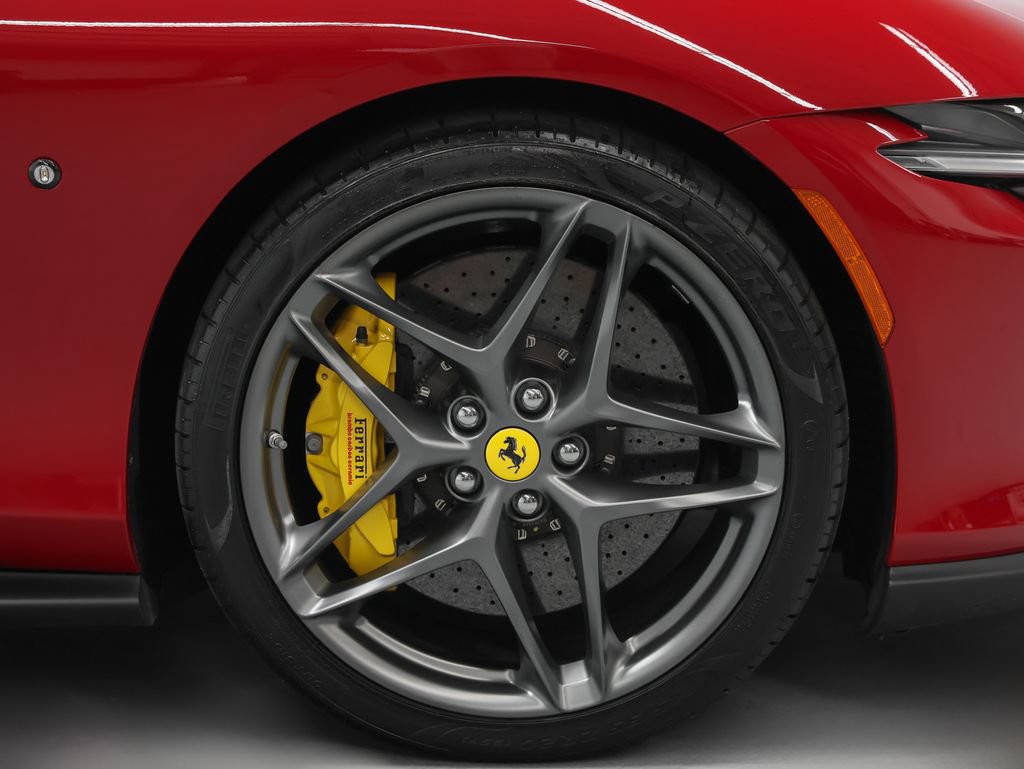 Certified 2023 Ferrari Roma RWD image 12