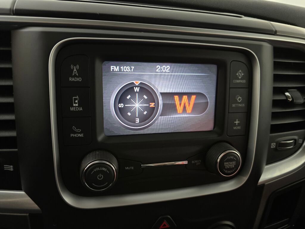 Used 2024 RAM 1500 Classic SLT image 27