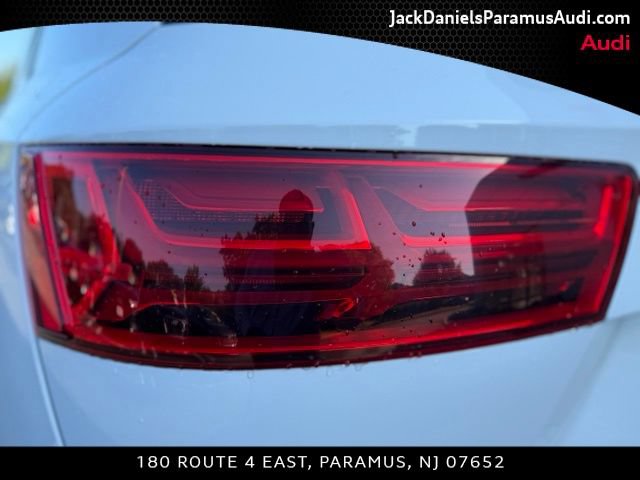 Used 2019 Audi Q7 3.0T Premium w/ Convenience Package AWD/4WD image 7