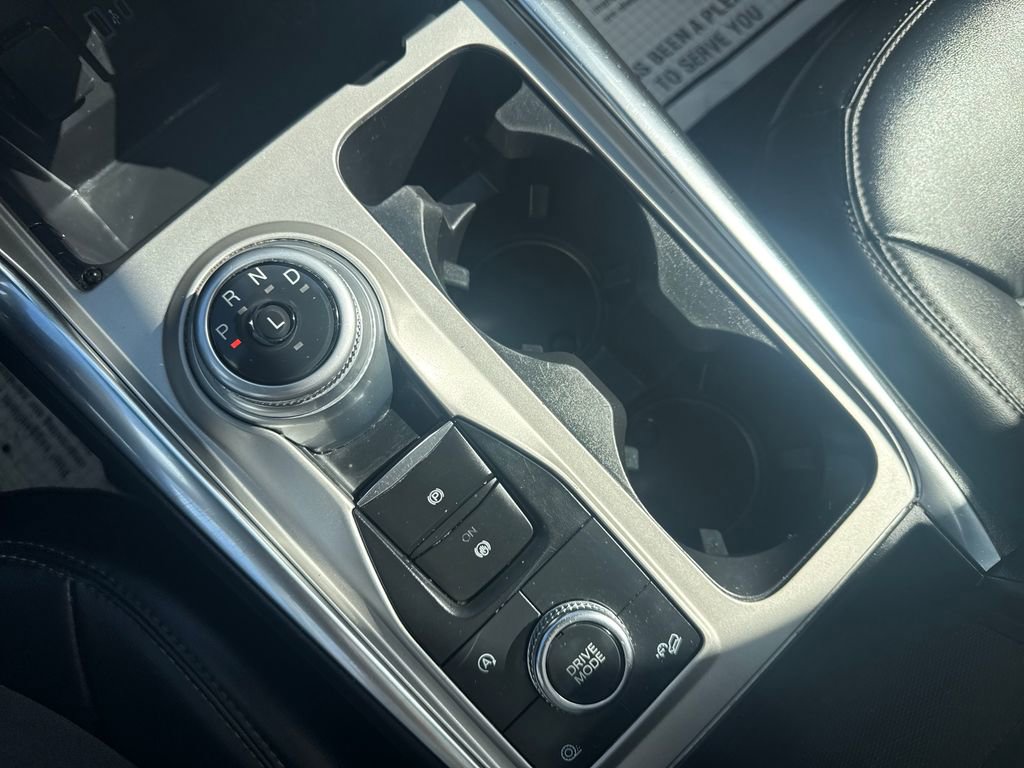 Used 2023 Ford Explorer XLT w/ Equipment Group 202A image 33