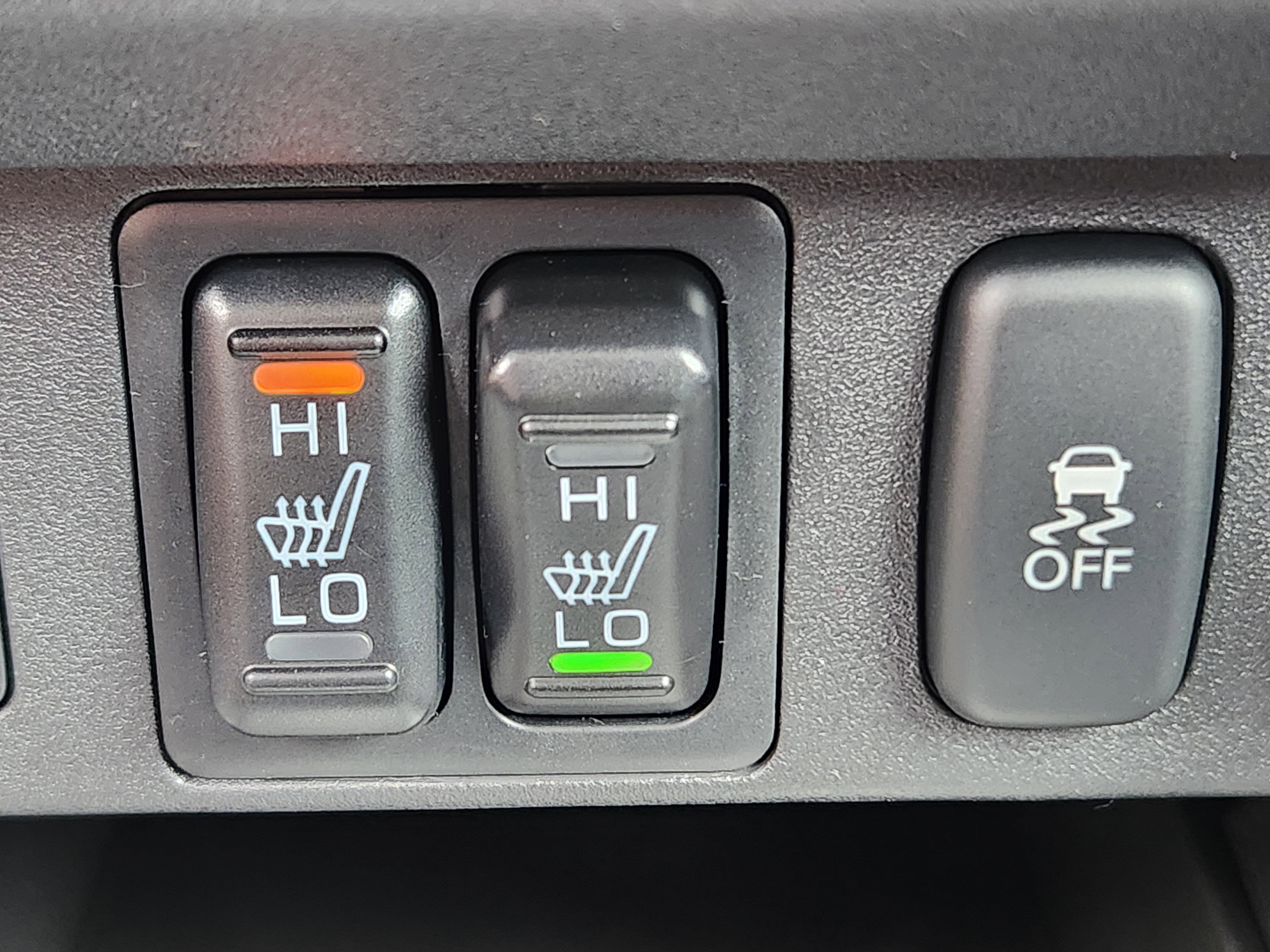 New 2025 Mitsubishi Outlander Sport SE image 18