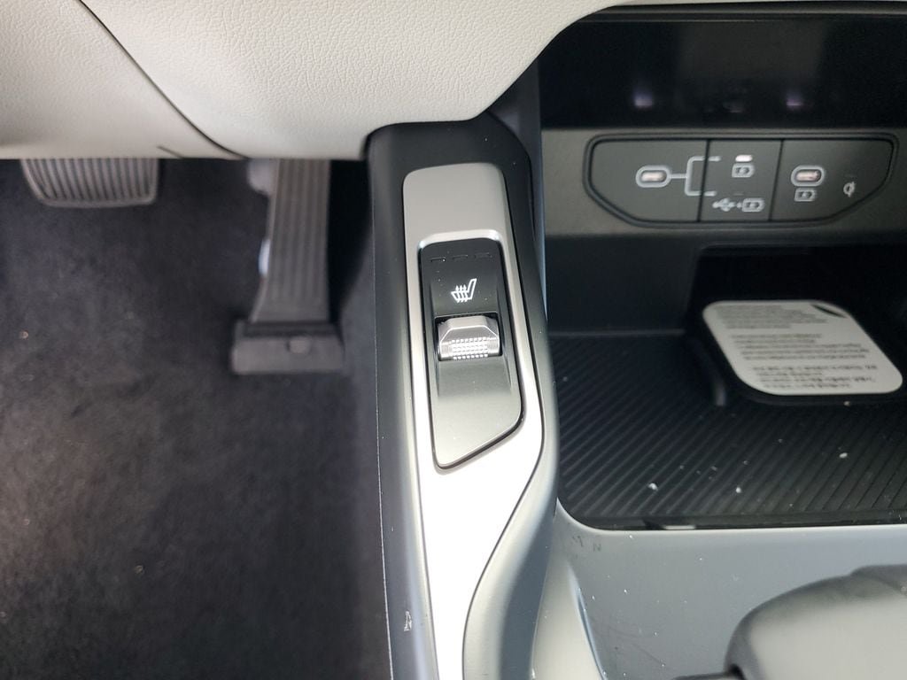 New 2026 Kia Sorento S w/ S Panoramic Sunroof Package FWD image 20