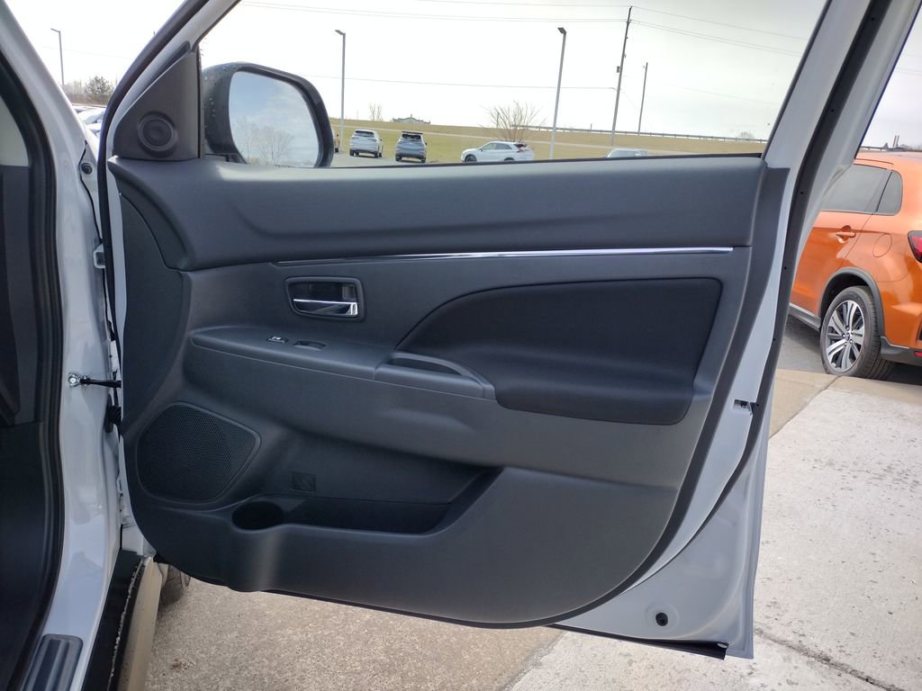 New 2026 Mitsubishi Outlander Sport ES image 27