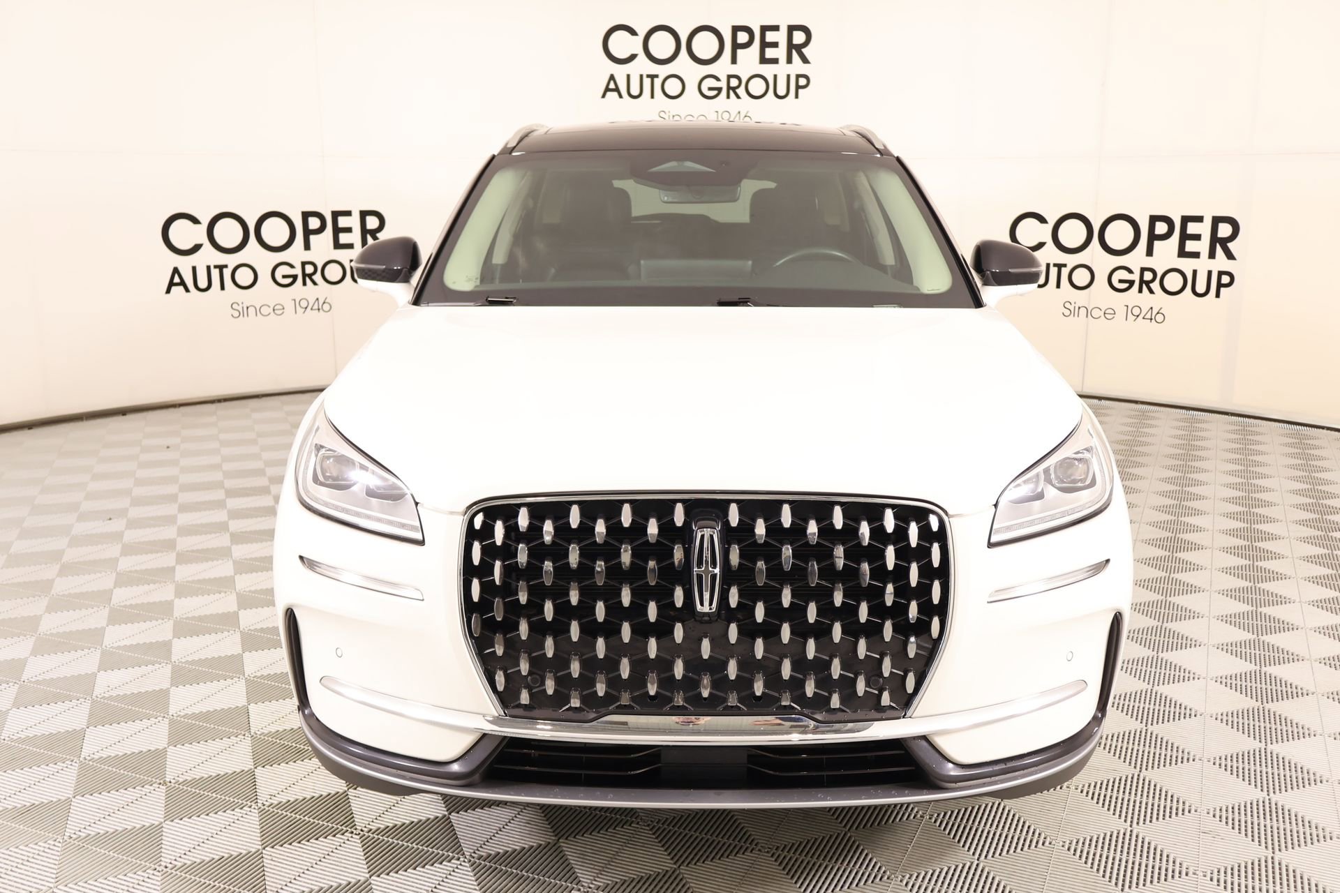 Used 2024 Lincoln Corsair Reserve w/ Equipment Group 201A image 10