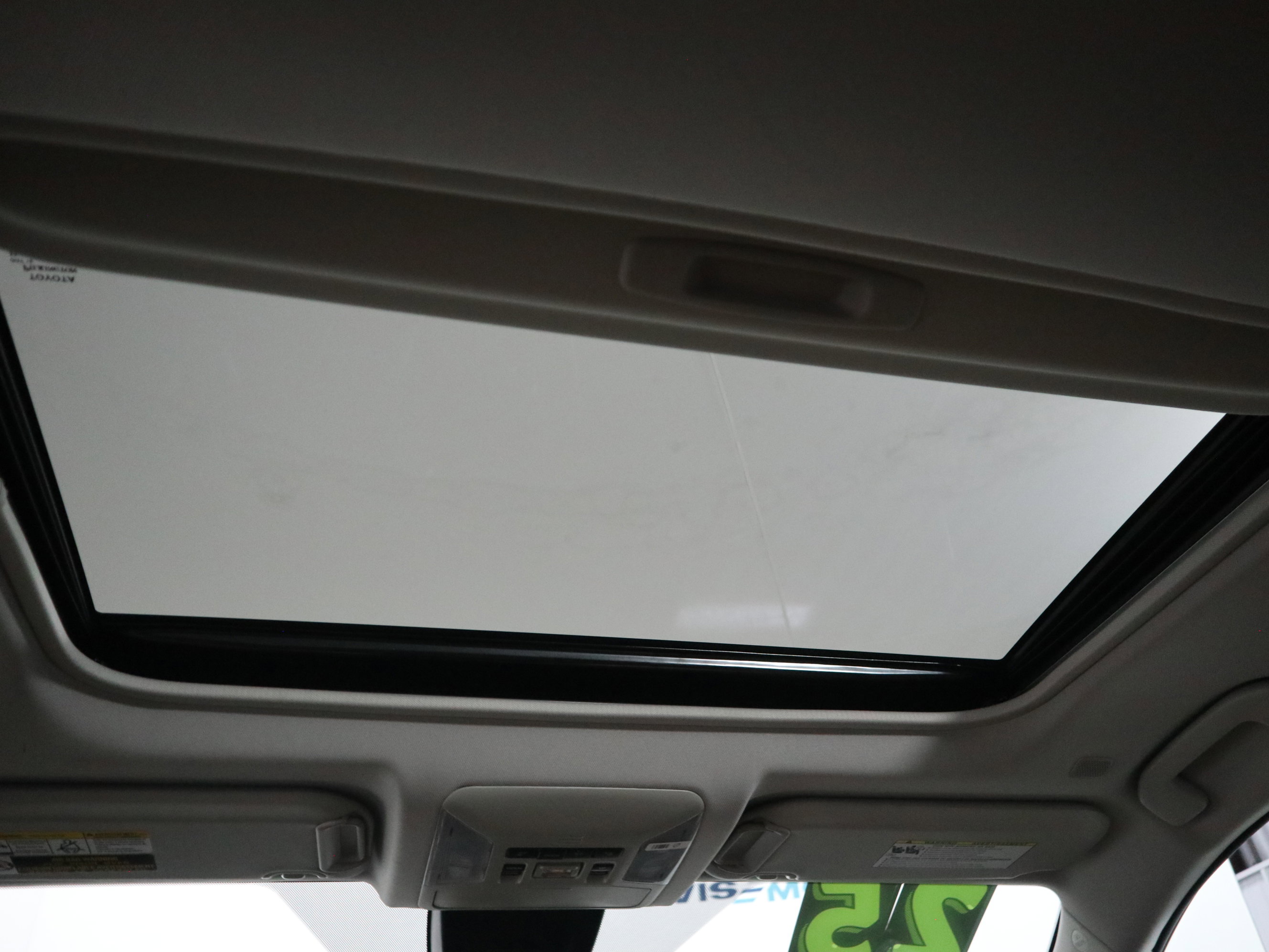 Used 2025 Toyota RAV4 XLE Premium image 17