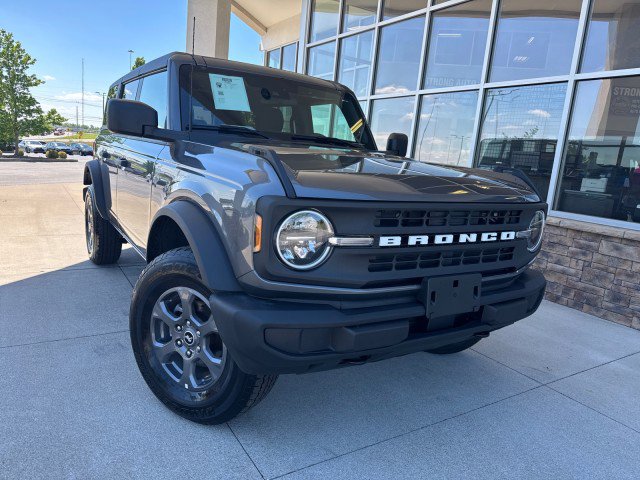 Used 2025 Ford Bronco Big Bend AWD/4WD image 2