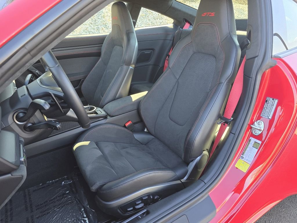 Certified 2025 Porsche 911 Carrera 4 GTS AWD/4WD image 5