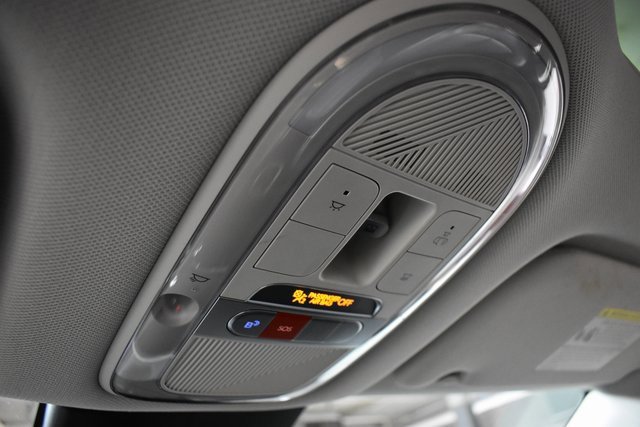 Used 2022 Hyundai Ioniq 5 Limited w/ Cargo Package image 44