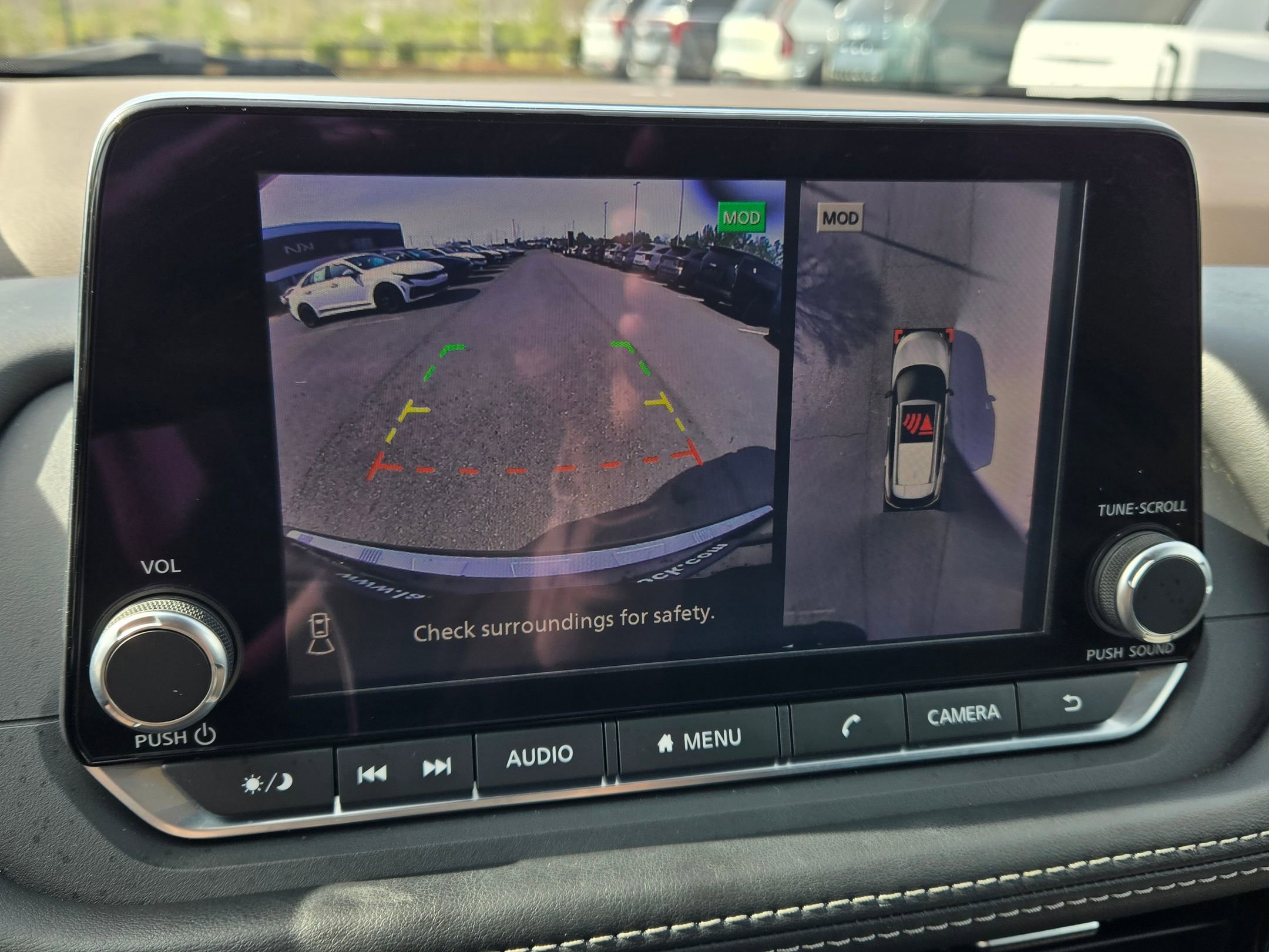 Used 2021 Nissan Rogue SV w/ Premium Package image 28