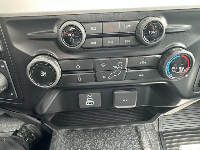 Used 2025 Ford F250 XL w/ 360-Degree Camera Package AWD/4WD image 22