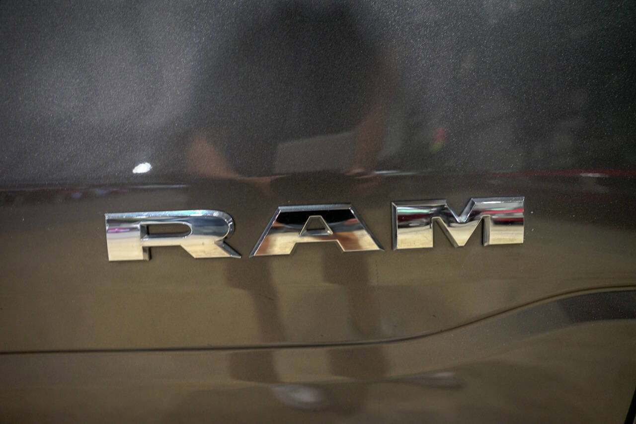 Used 2021 RAM 1500 Big Horn image 29