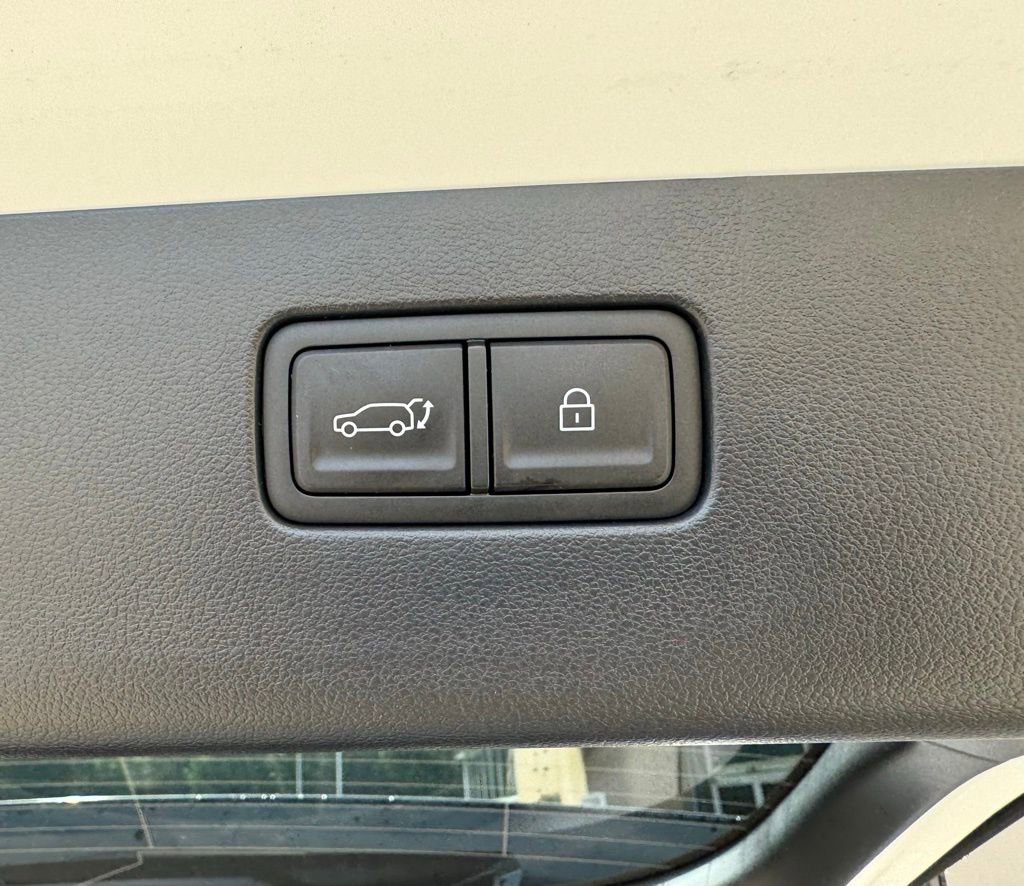 New 2026 Hyundai Ioniq 9 Limited image 18