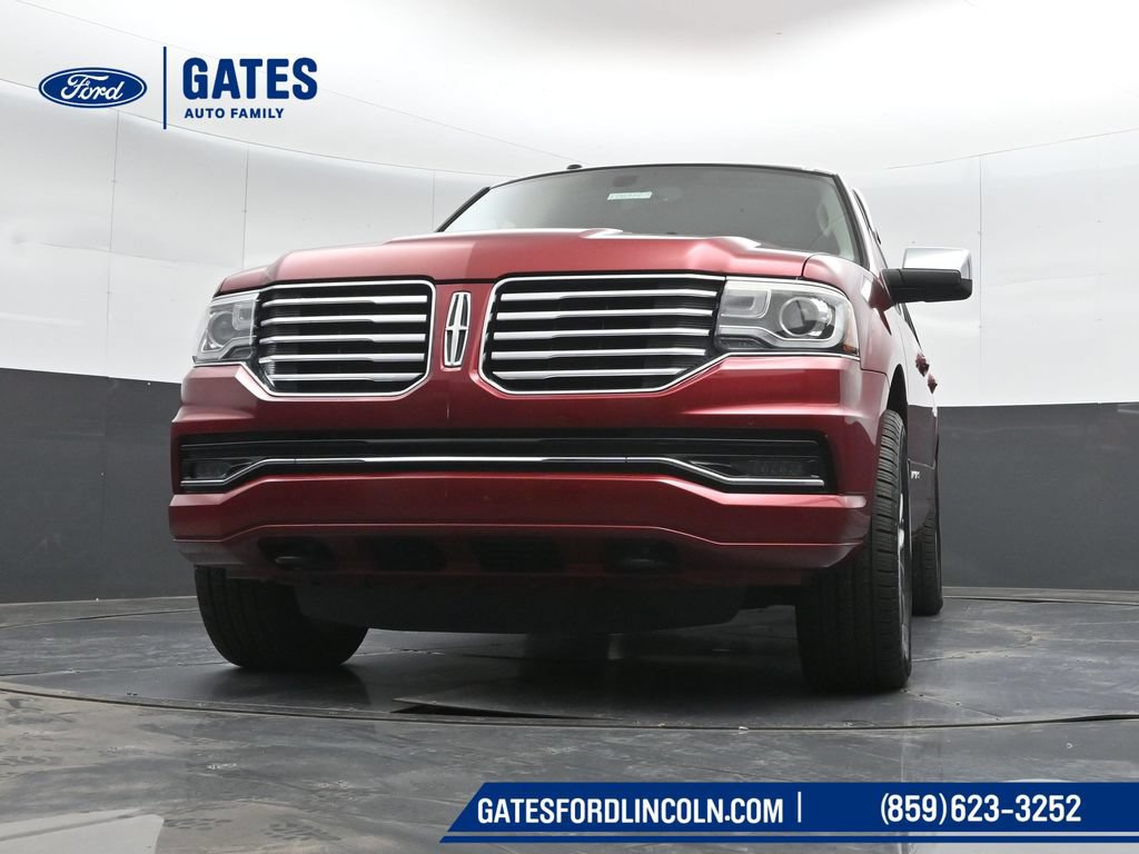 Used 2017 Lincoln Navigator Select AWD/4WD image 45