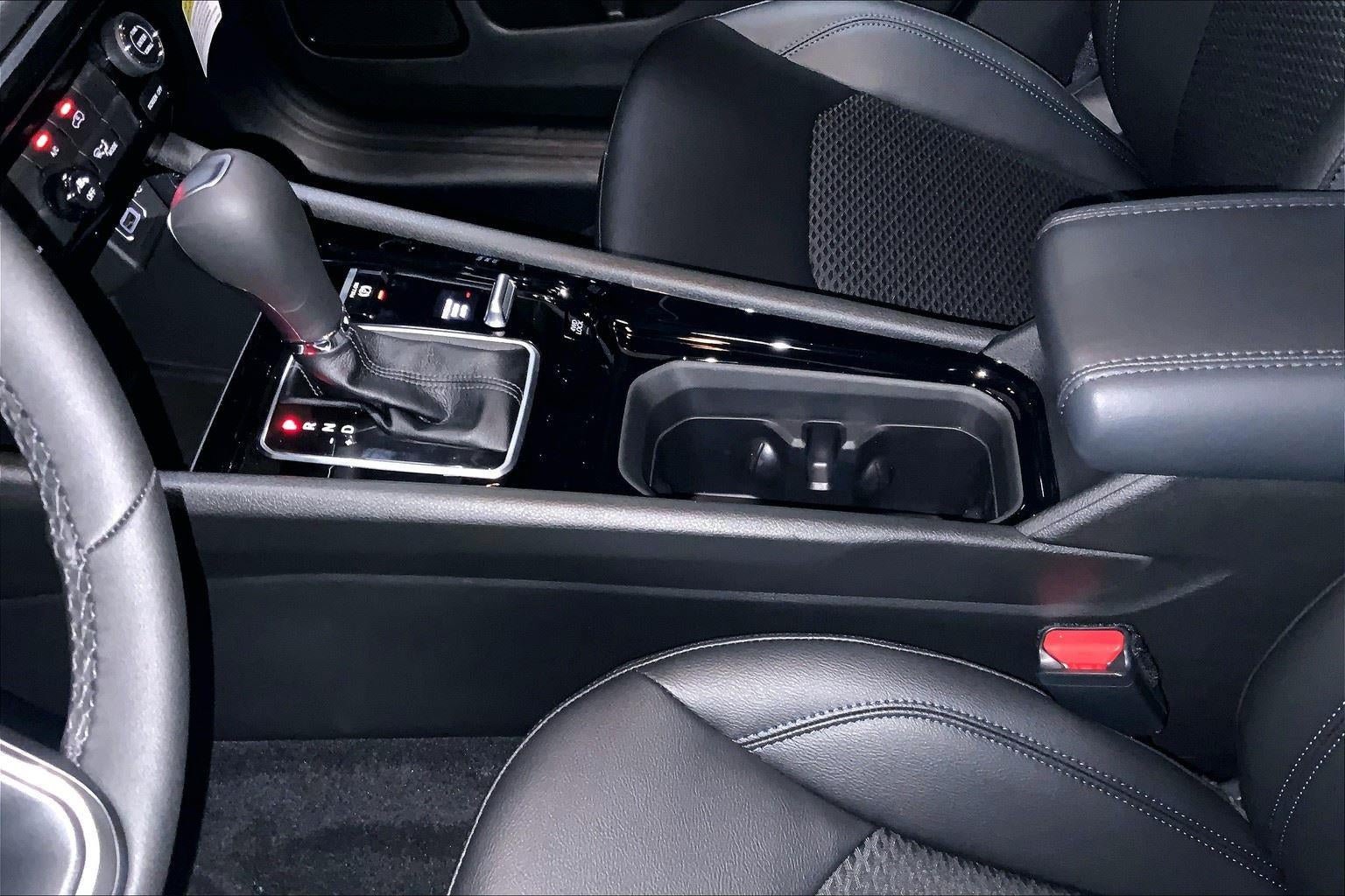 New 2026 Jeep Compass Latitude AWD/4WD image 8