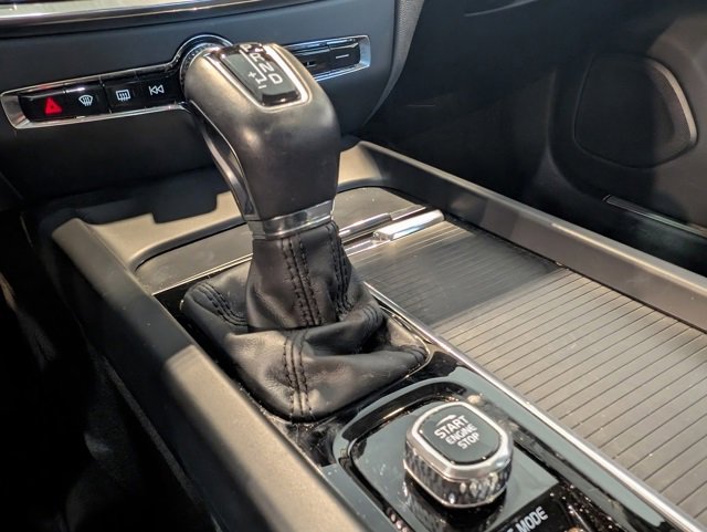 Used 2020 Volvo S60 T5 Momentum w/ Protection Package Premier image 22