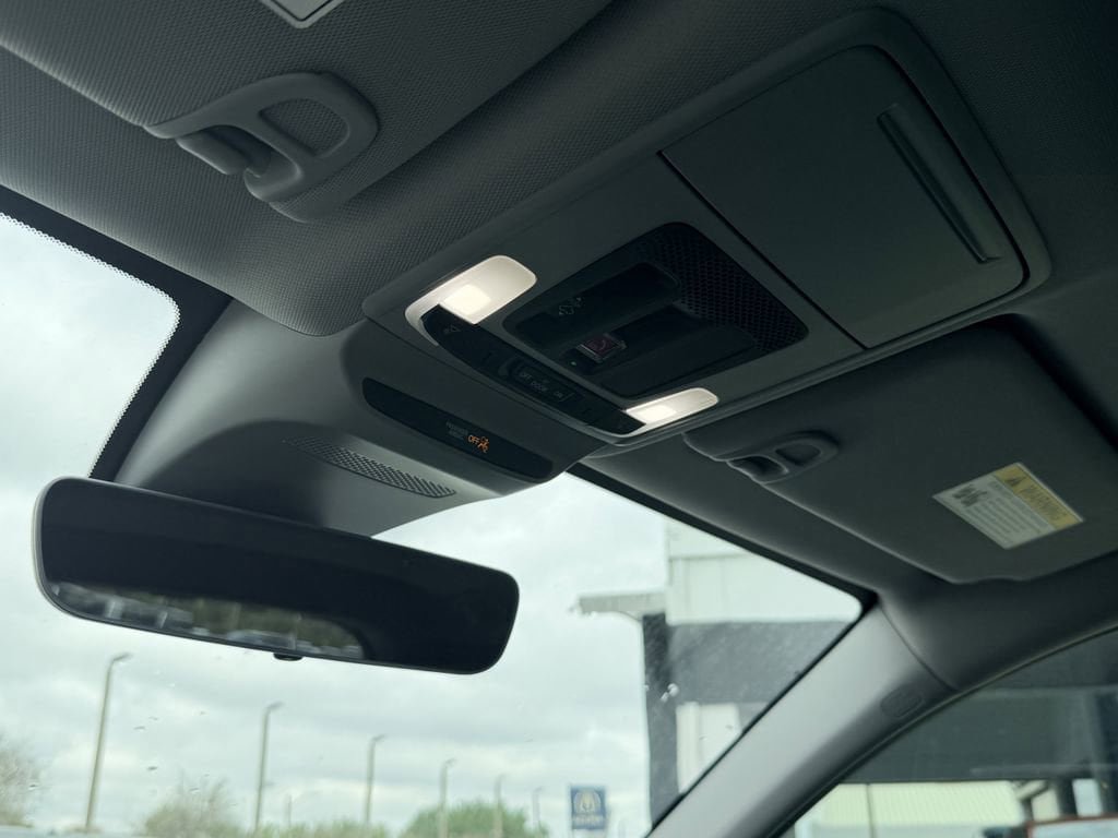 Certified 2025 Acura ADX FWD image 36