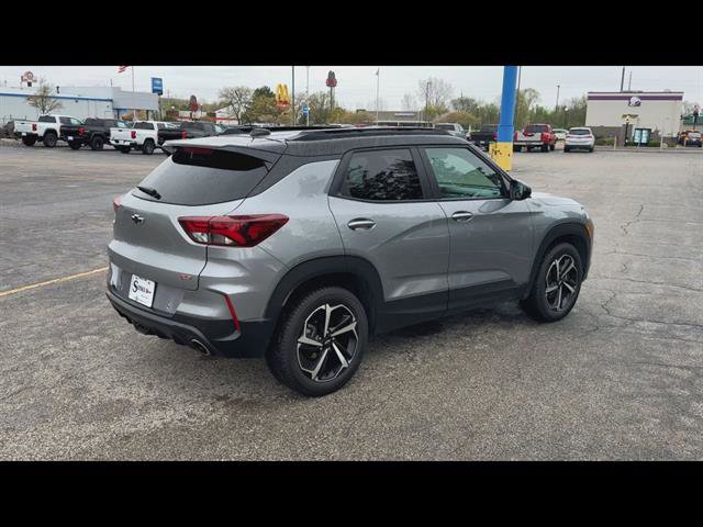 Certified 2023 Chevrolet TrailBlazer RS w/ Sun and Liftgate Package AWD/4WD image 36