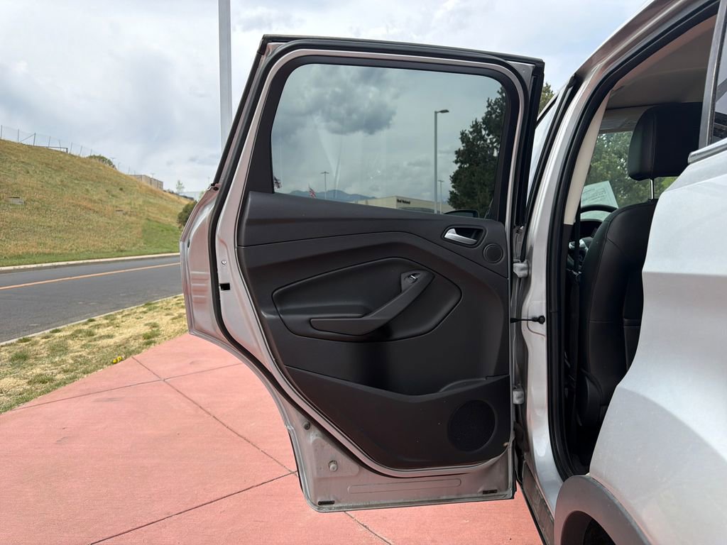 Used 2014 Ford Escape Titanium w/ Equipment Group 401A image 19