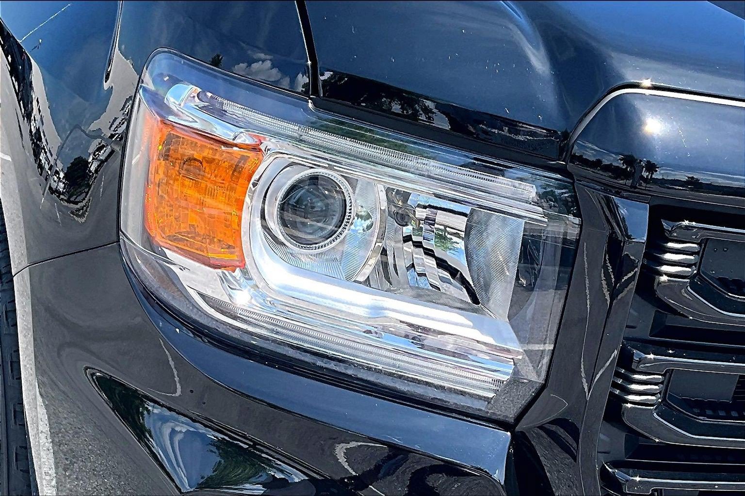Used 2022 GMC Canyon Elevation Standard RWD image 33