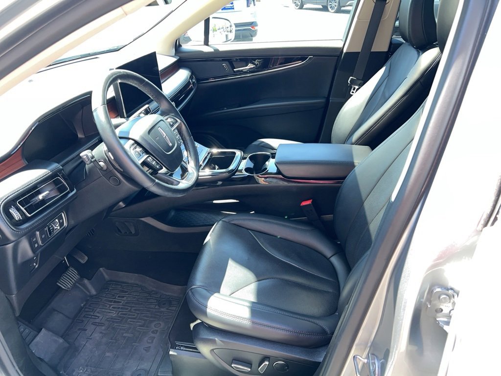 Used 2022 Lincoln Nautilus Reserve w/ Class II Trailer Tow Package image 14