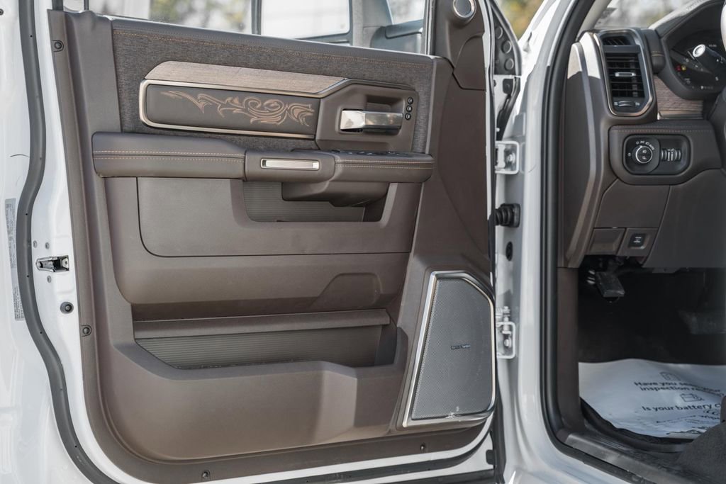 New 2026 RAM 3500 Longhorn image 43