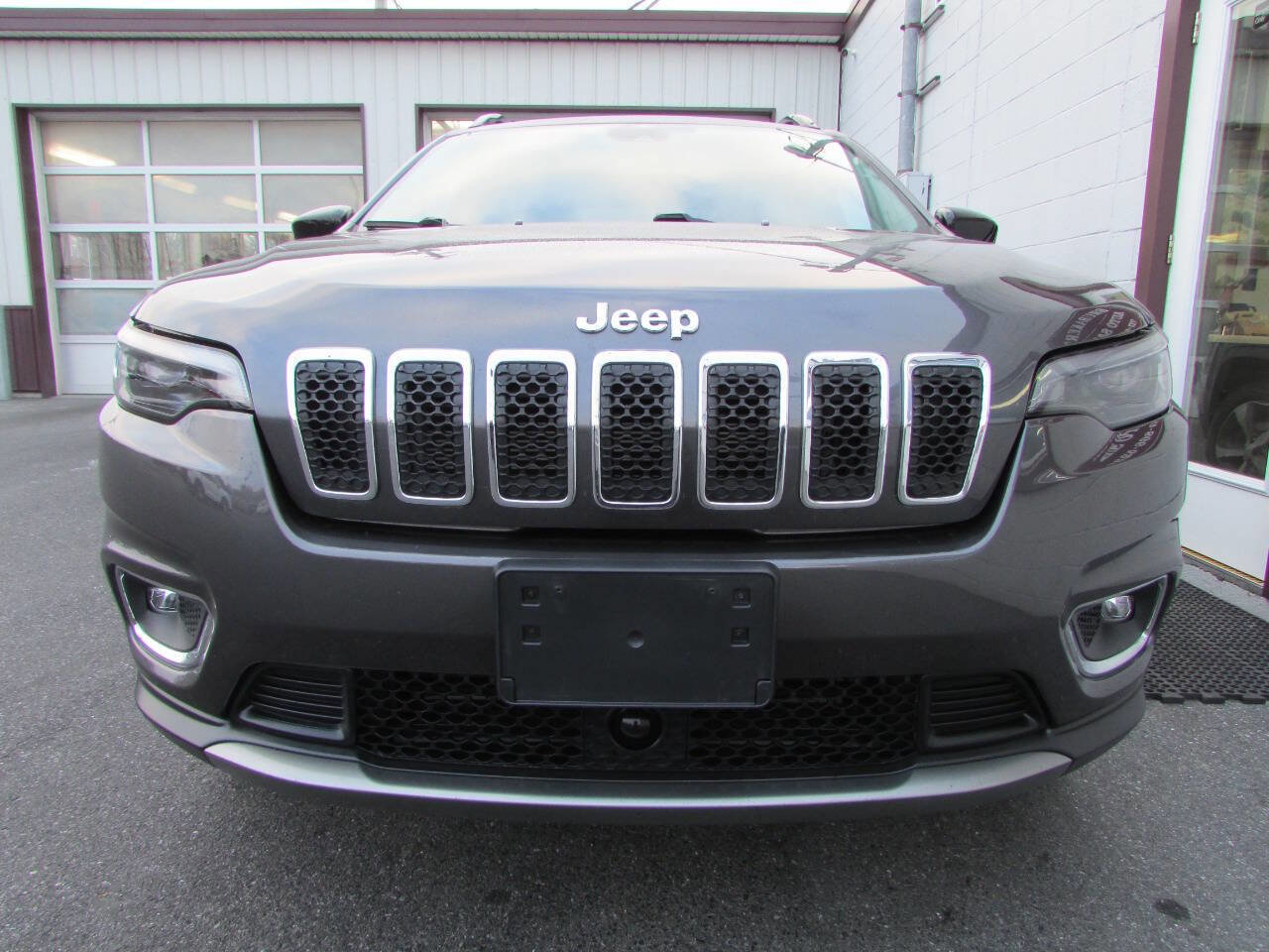 Used 2022 Jeep Cherokee Limited image 1