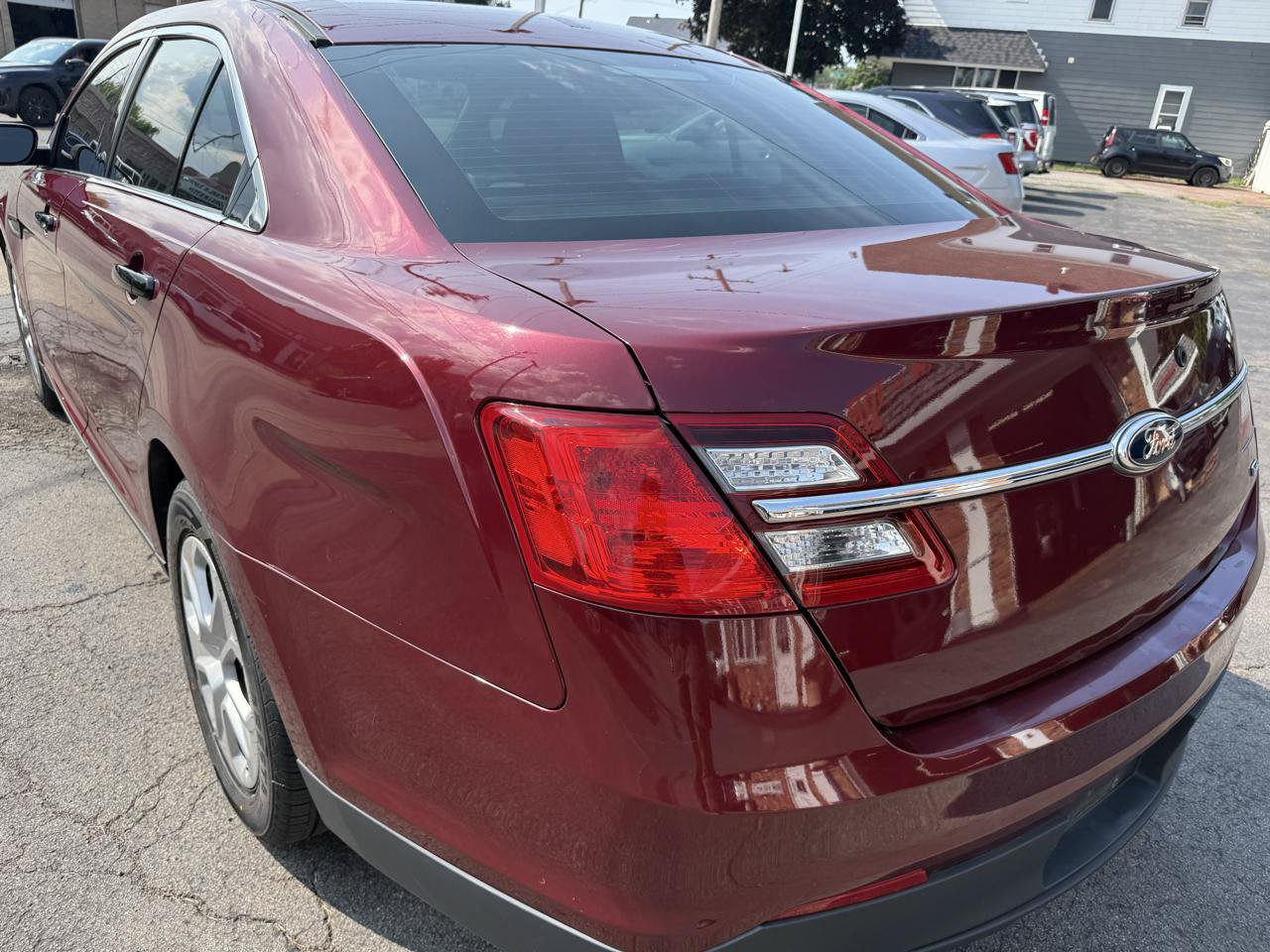Used 2015 Ford Taurus Police Interceptor AWD image 11