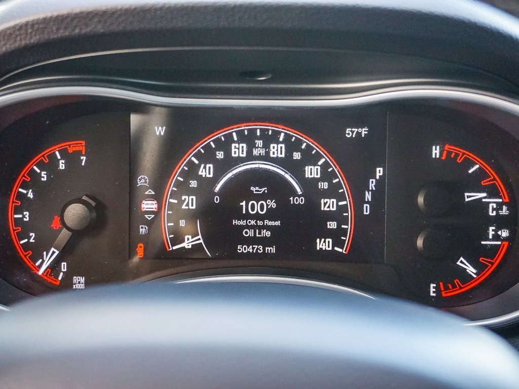 Used 2020 Dodge Durango SXT w/ 3rd Row Seating Group image 22