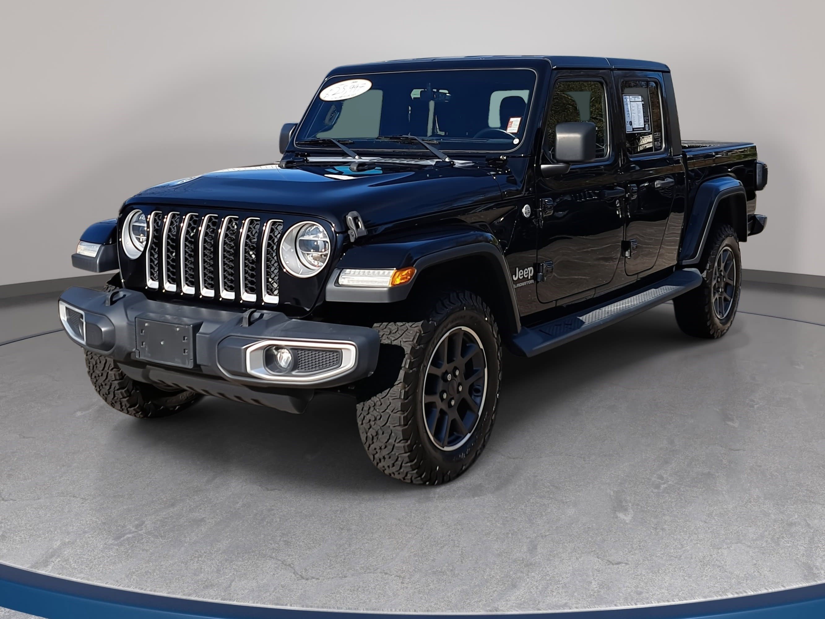 Used 2020 Jeep Gladiator Overland image 1