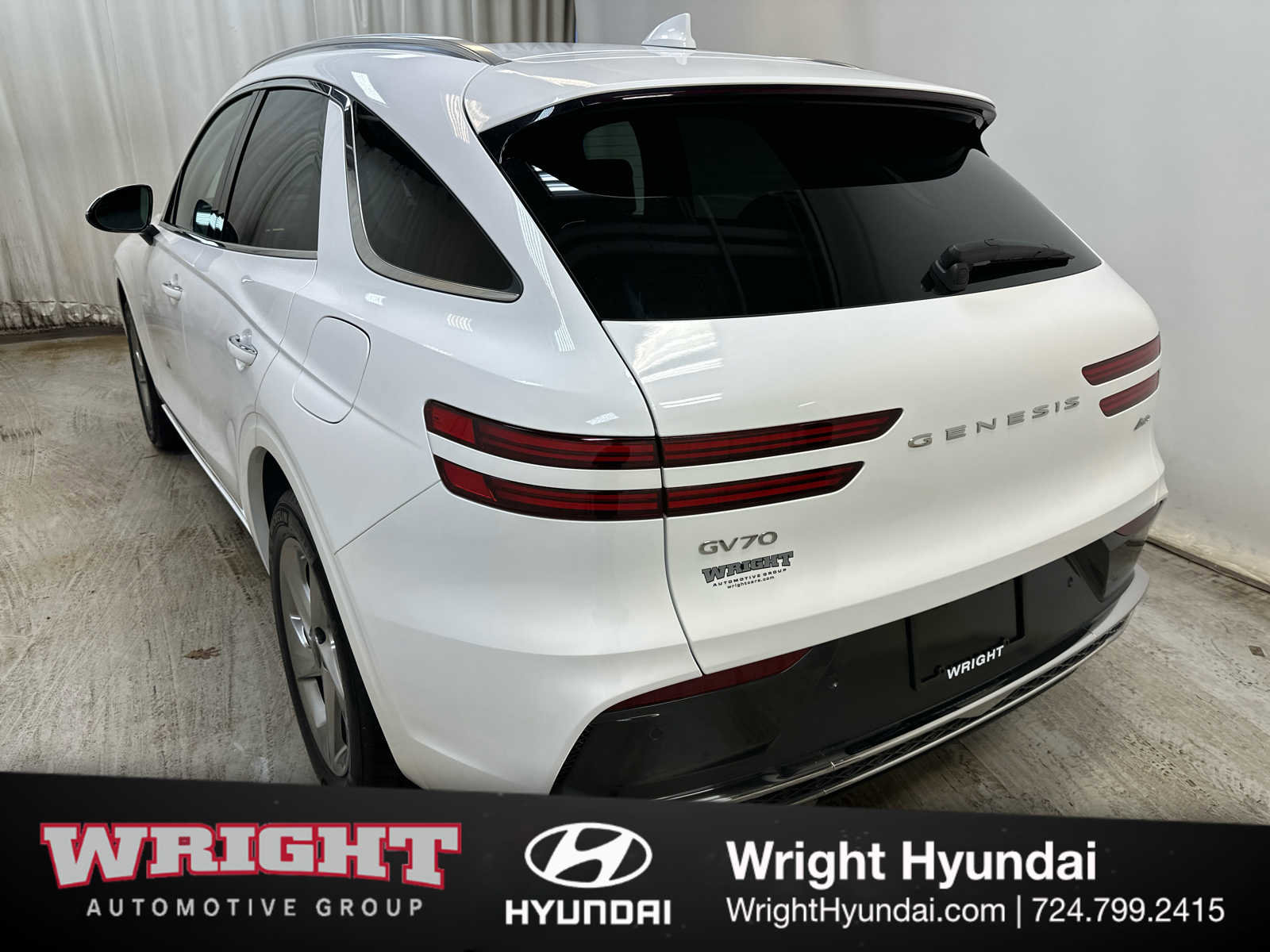 Certified 2026 Genesis GV70 2.5T Select image 4