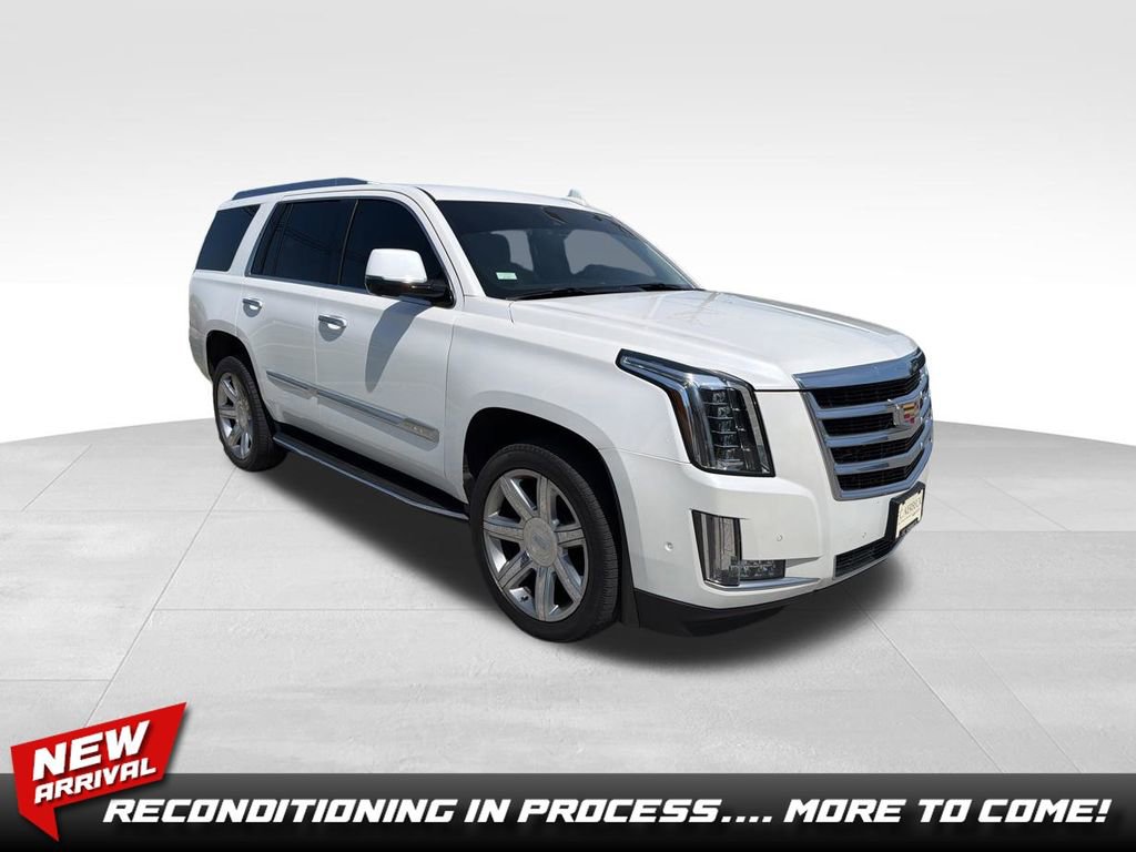 Used 2018 Cadillac Escalade Luxury