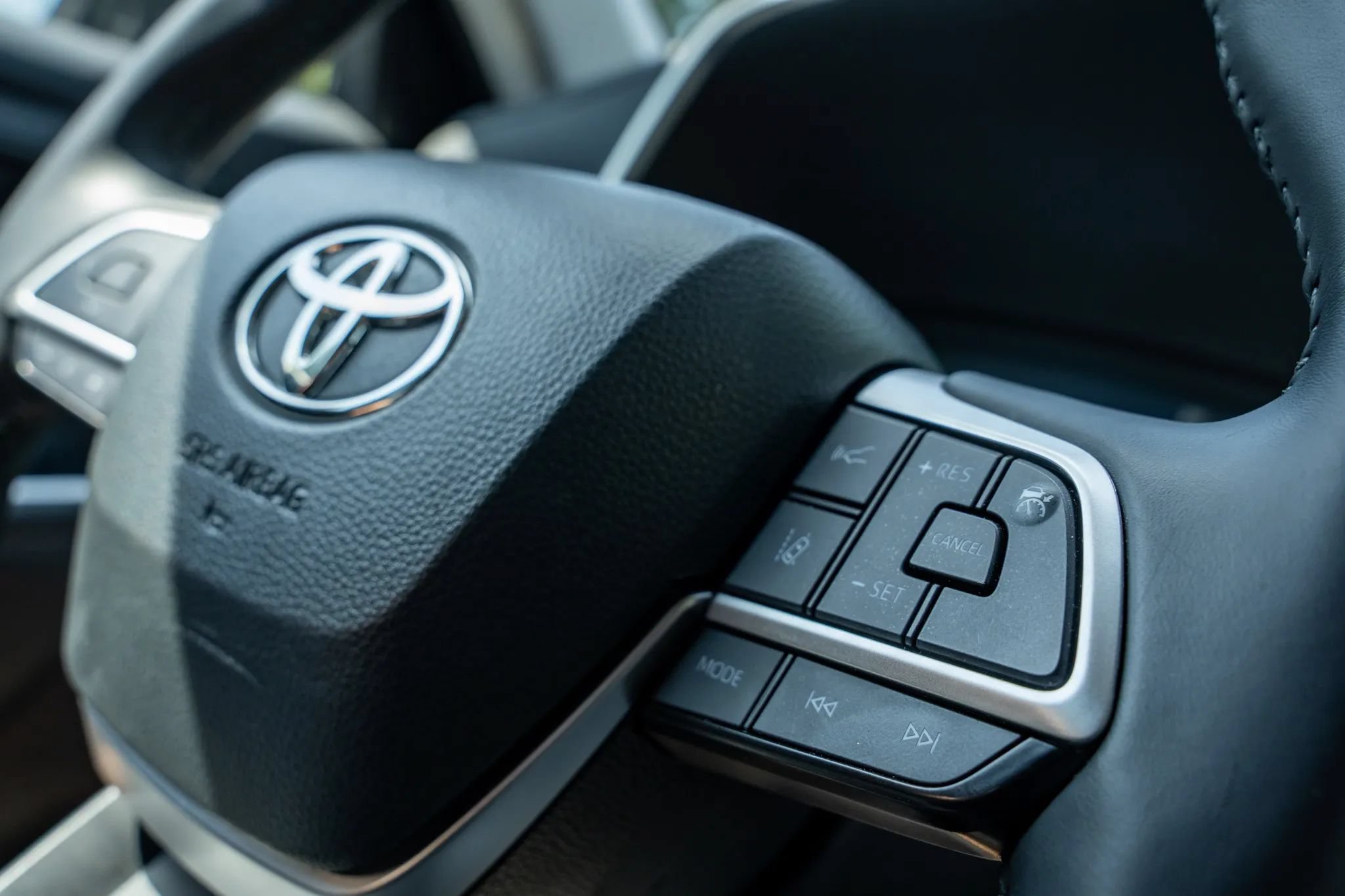 Used 2026 Toyota Highlander XLE AWD/4WD image 26