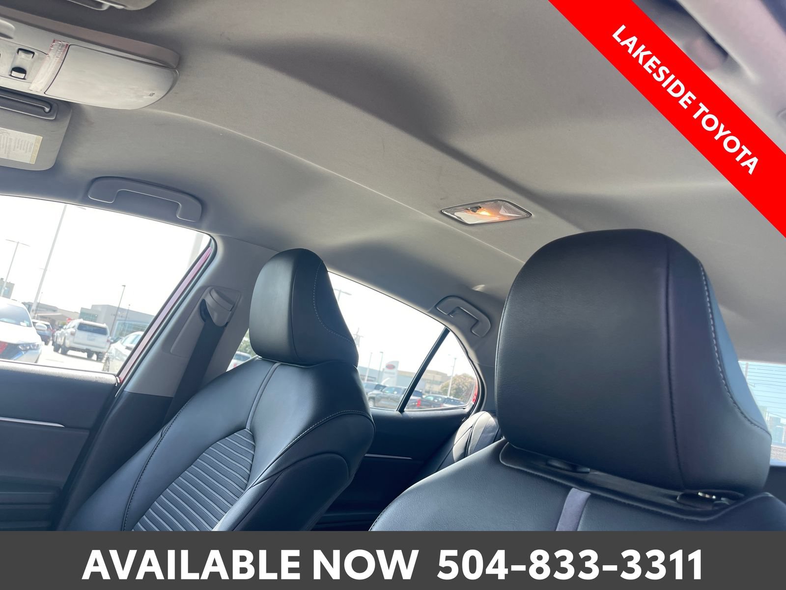 Used 2022 Toyota Camry SE FWD image 29