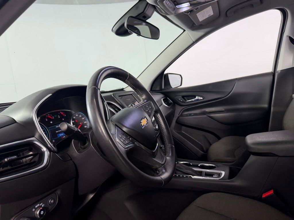 Used 2021 Chevrolet Equinox LT FWD image 23