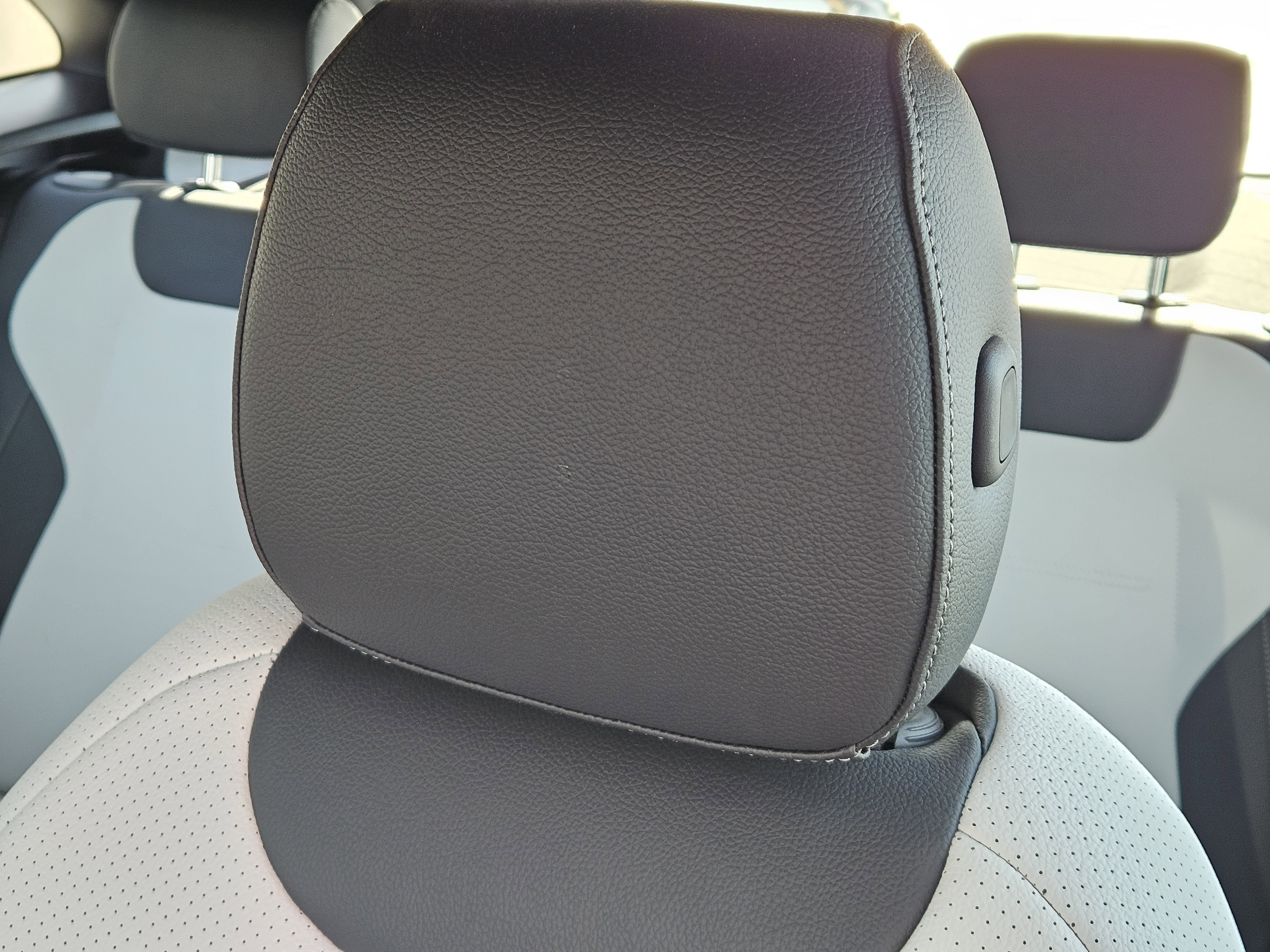 Certified 2022 Mercedes-Benz GLA 45 AMG 4MATIC image 16