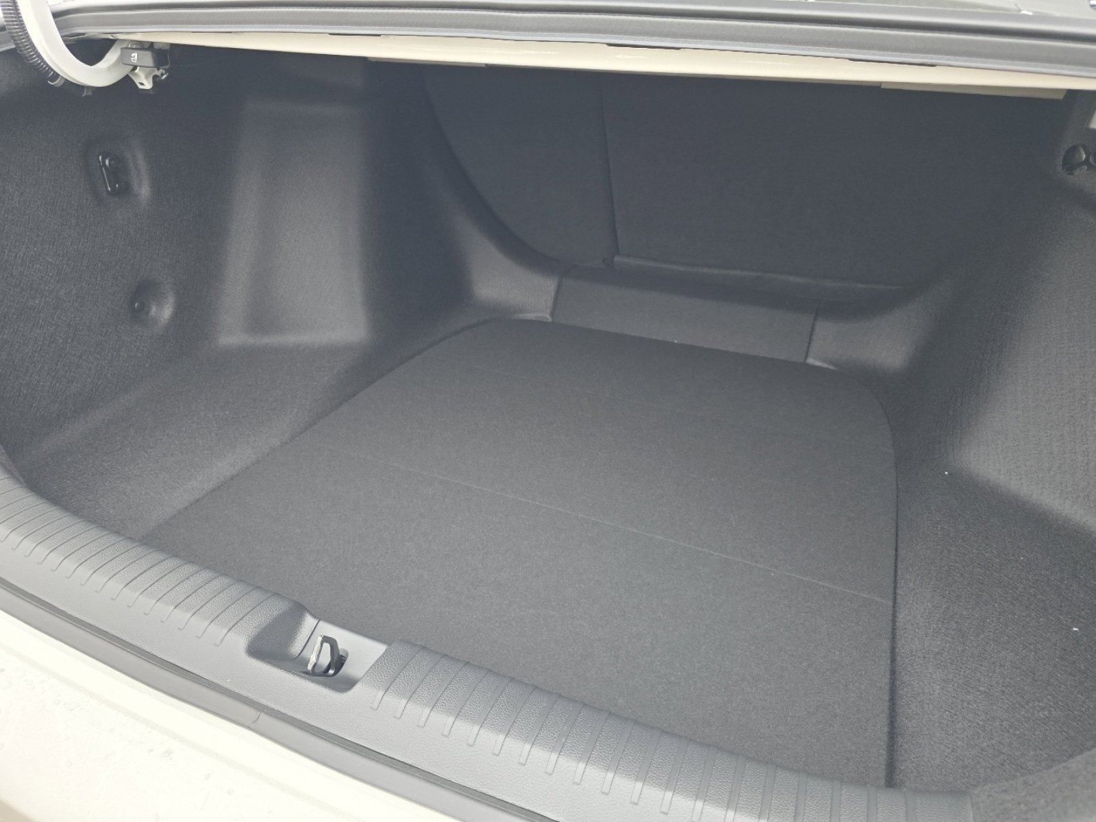 New 2026 Honda Accord Sport image 19