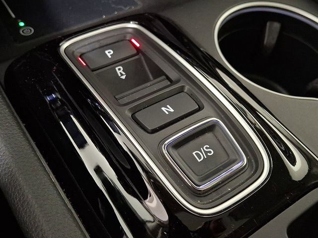Used 2024 Honda Pilot Touring image 18