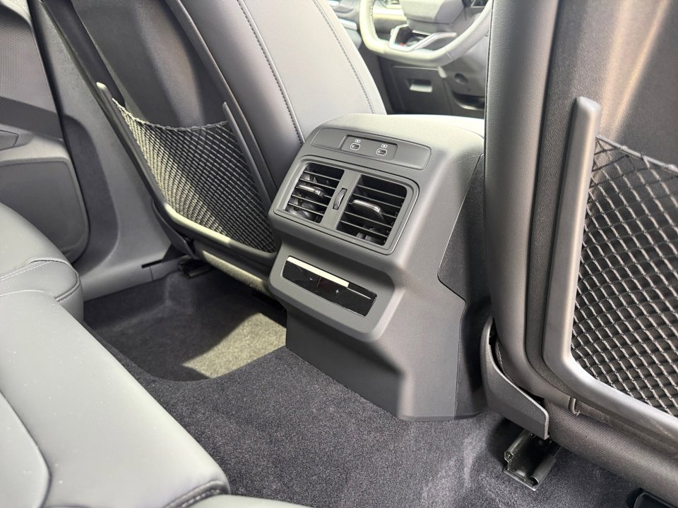 New 2026 Audi SQ5 Premium Plus image 29