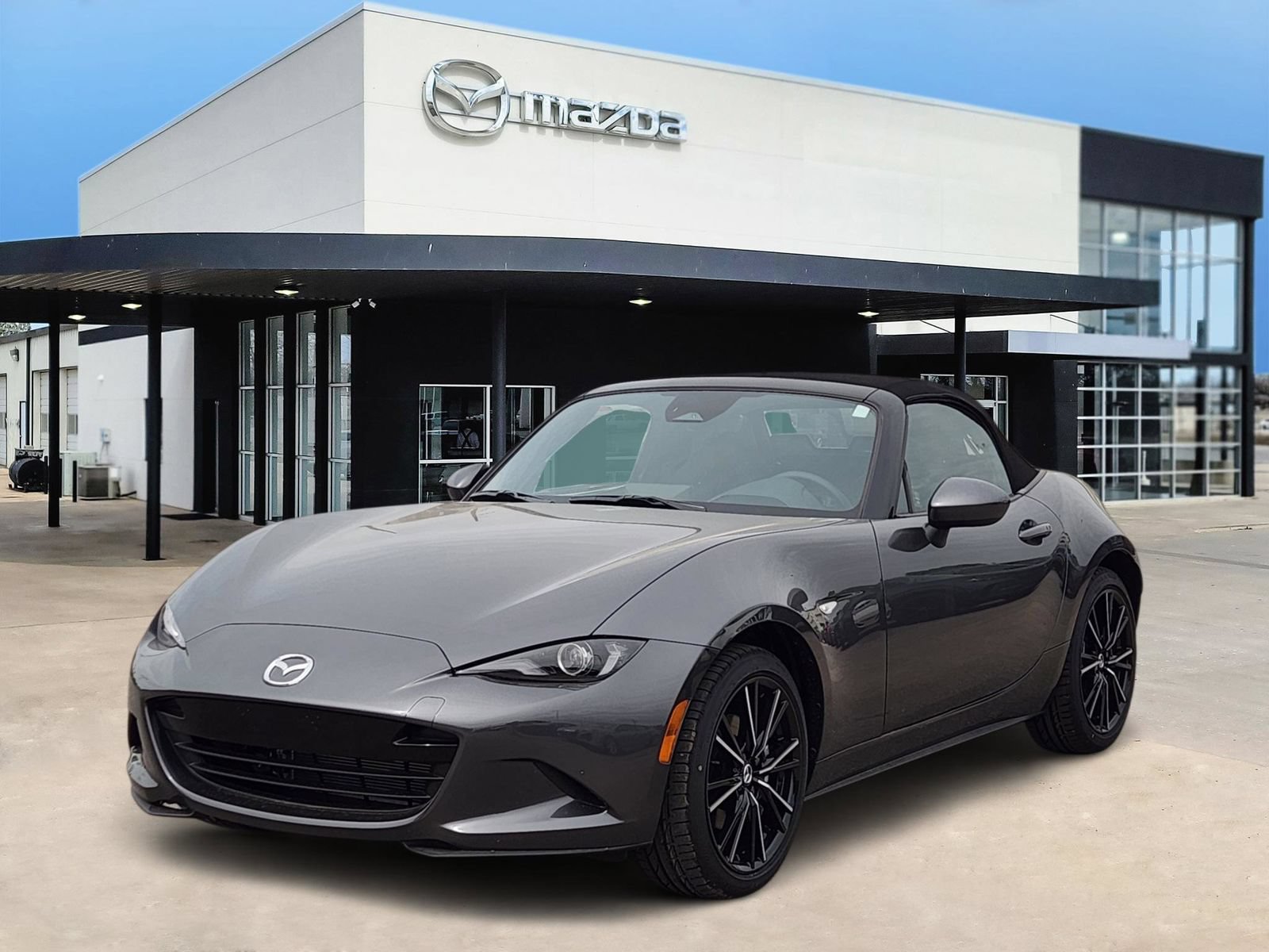 New 2026 MAZDA MX-5 Miata Grand Touring RWD image 2