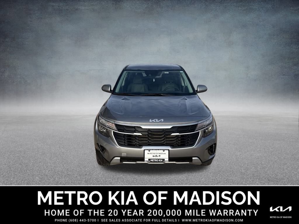 Used 2025 Kia Seltos LX image 9