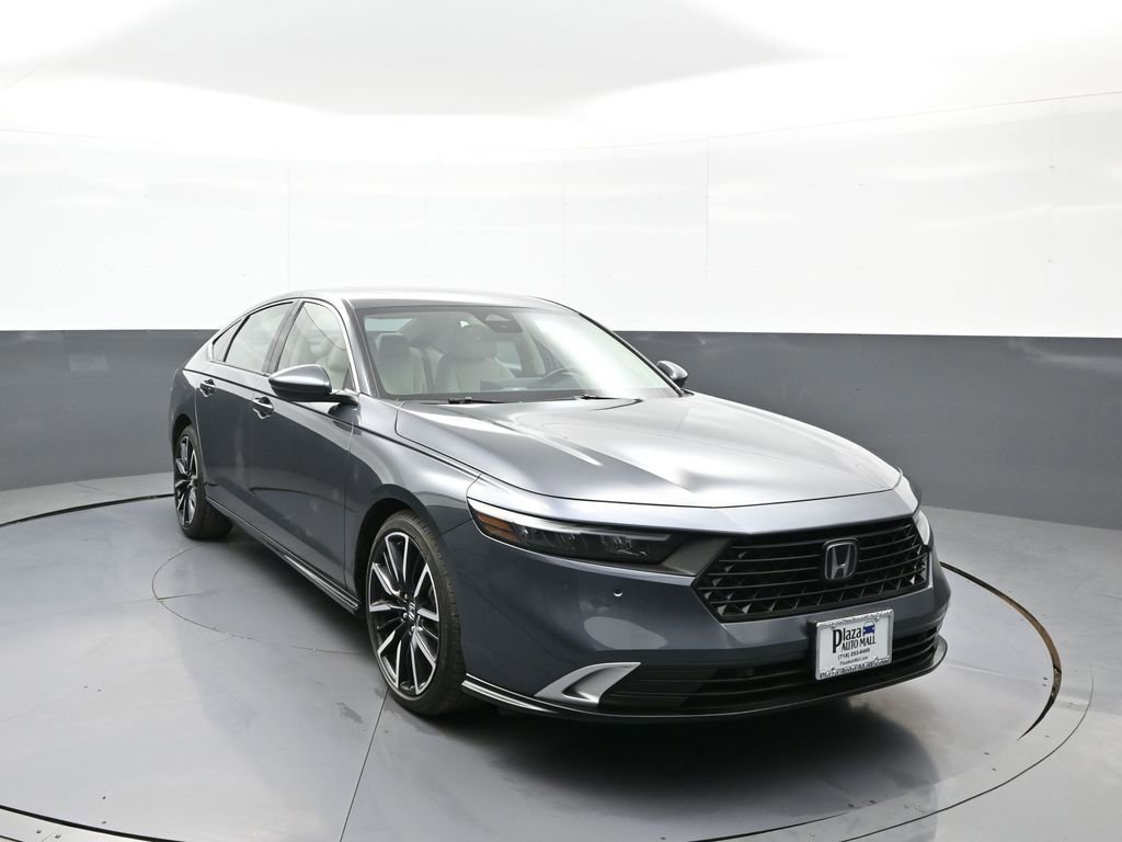 Certified 2024 Honda Accord Touring image 3