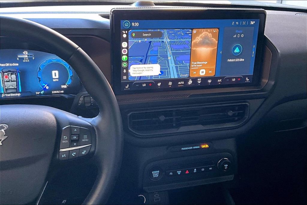 Used 2025 Ford Bronco Sport Outer Banks image 10