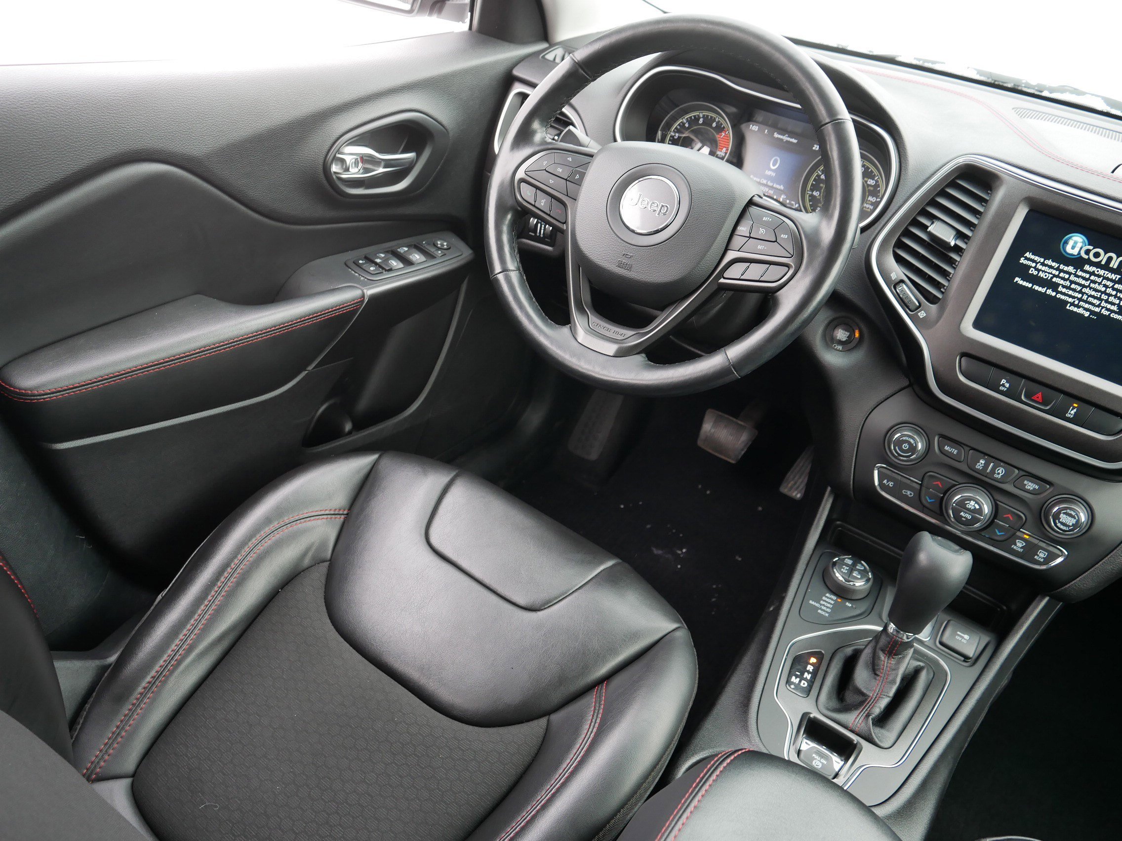 Certified 2021 Jeep Cherokee Trailhawk image 9