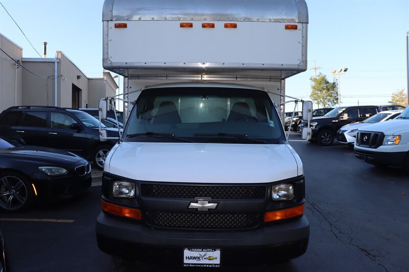 Used 2004 Chevrolet Express 3500 RWD image 3