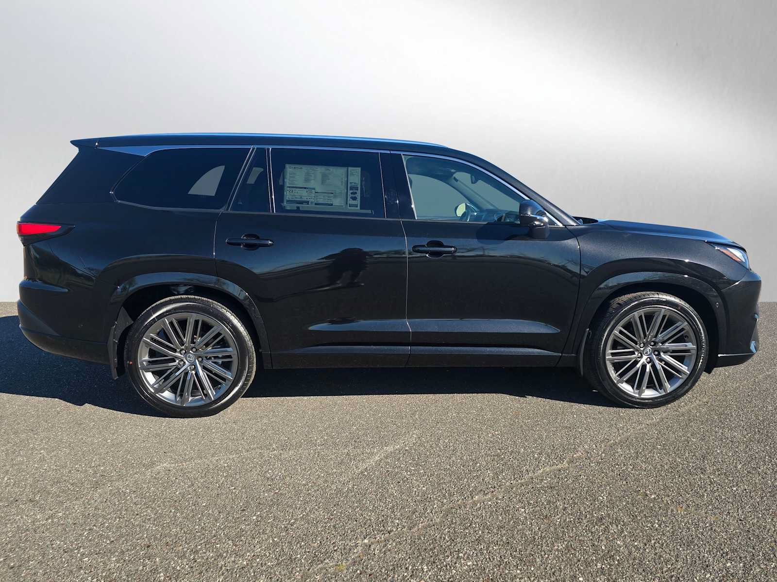 New 2026 Lexus TX 350 AWD image 2