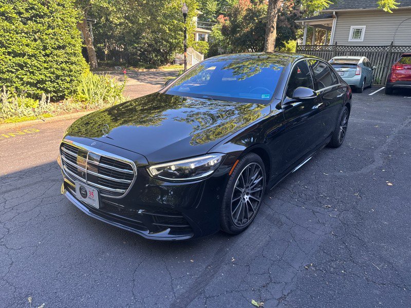 Used 2022 Mercedes-Benz S 500 4MATIC image 3