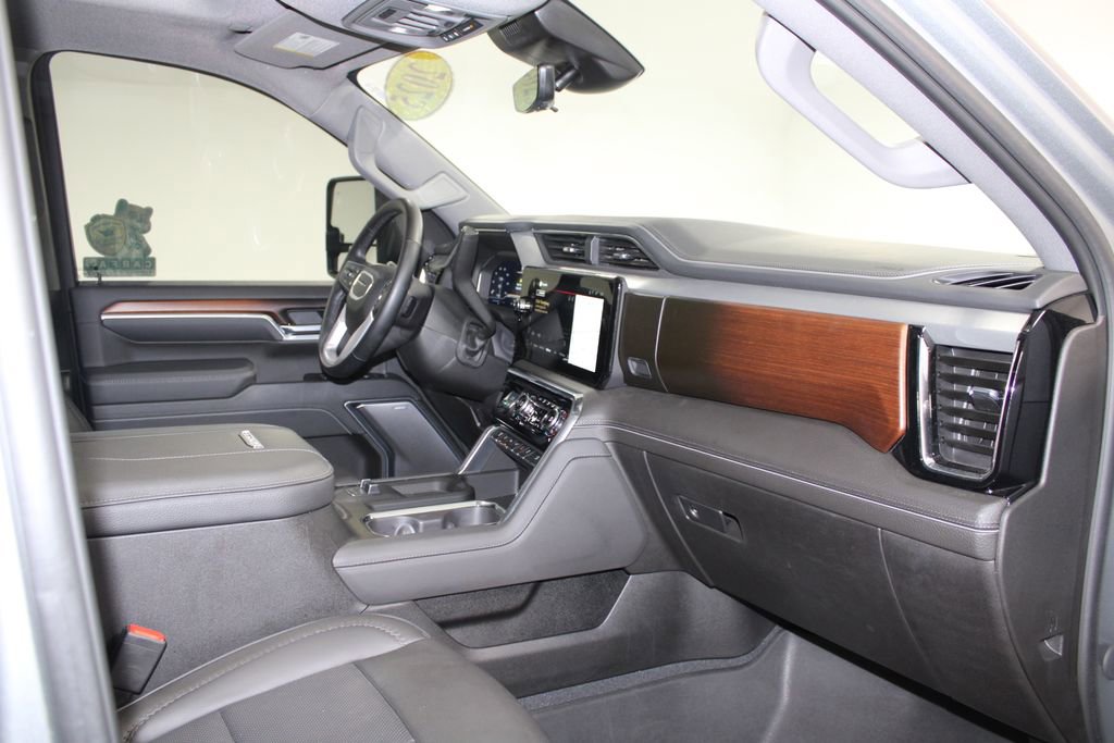 Used 2025 GMC Sierra 2500 Denali w/ Denali Reserve Package image 33