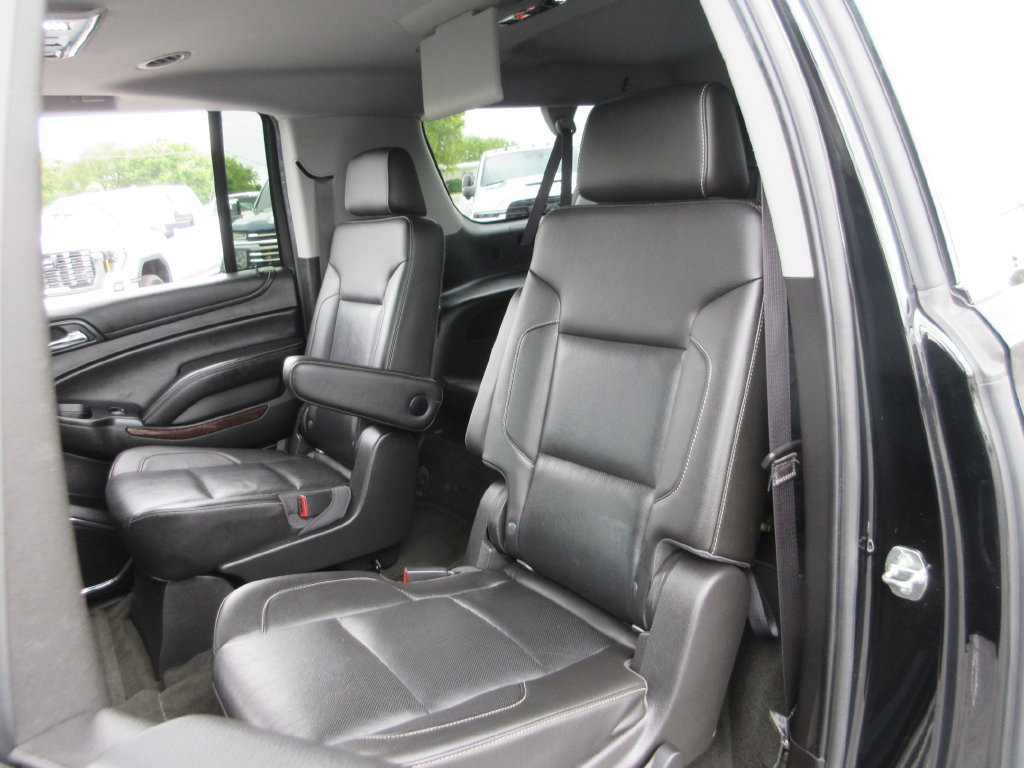 Used 2016 GMC Yukon XL SLT w/ Open Road Package AWD/4WD image 24
